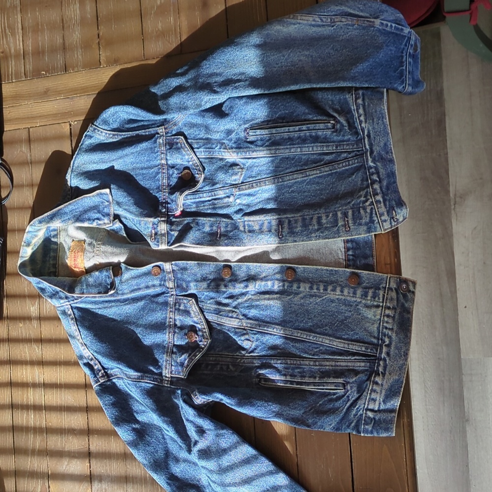 Levi, 42 R, washed denim